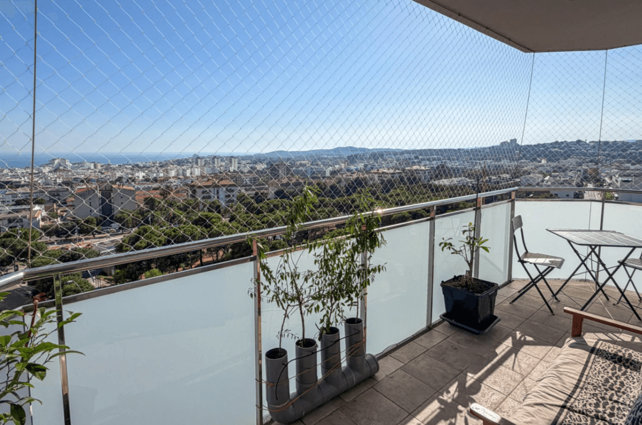 Penthouse at 7th floor with amazing seaviews in Sitges