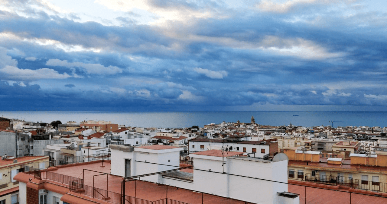 Penthouse at 7th floor with amazing seaviews in Sitges
